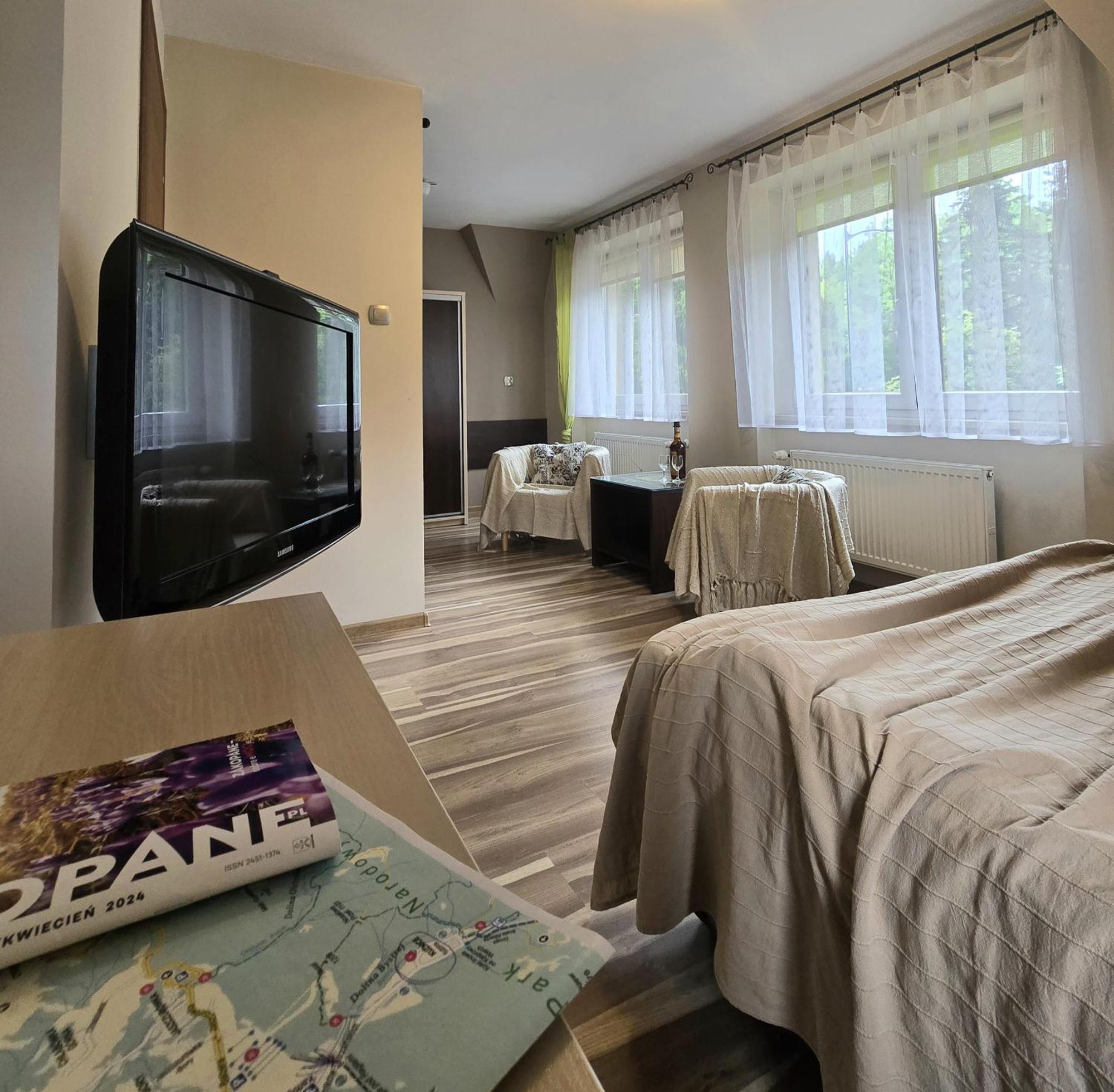 Willa Jagiellonka Apartamenty W Centrum, Parking Apartment