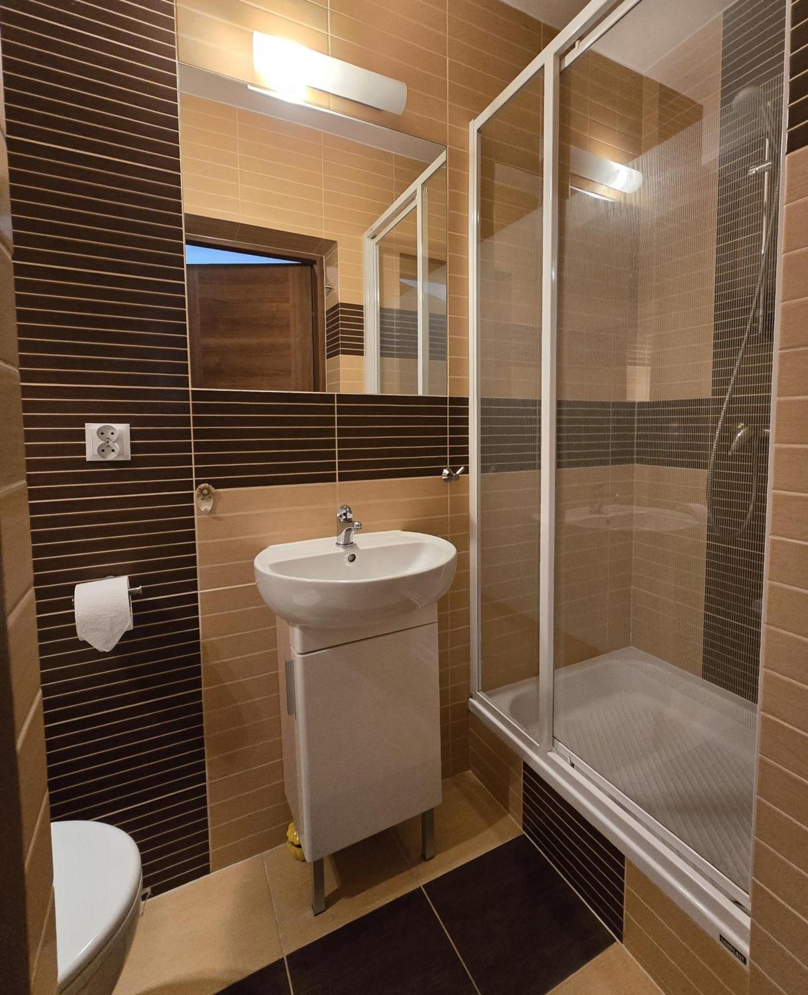 Willa Jagiellonka Apartamenty W Centrum, Parking Apartment *